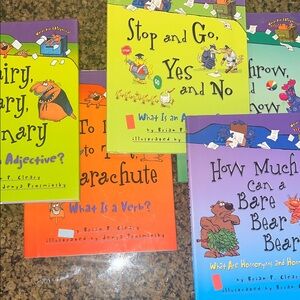 Hardback Children's Book Set of 5 about parts of speeches by Carolrhoda Books